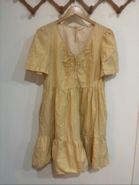 100% Cotton Levi's Women's Marcella Short Sleeve Trapeze Dress Yellow Floral